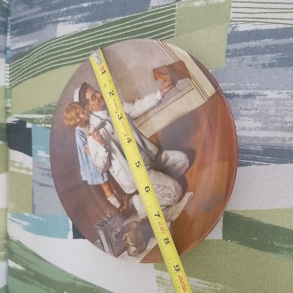P1b - Knowles Norman Rockwell Plate "The Painter" 1983 LE Collector's Plate - Picture 7 of 9